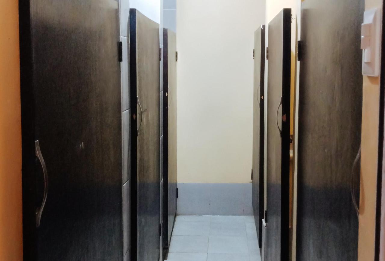Bernwoods Extyn B&B Dormitory Iloilo City Bagian luar foto